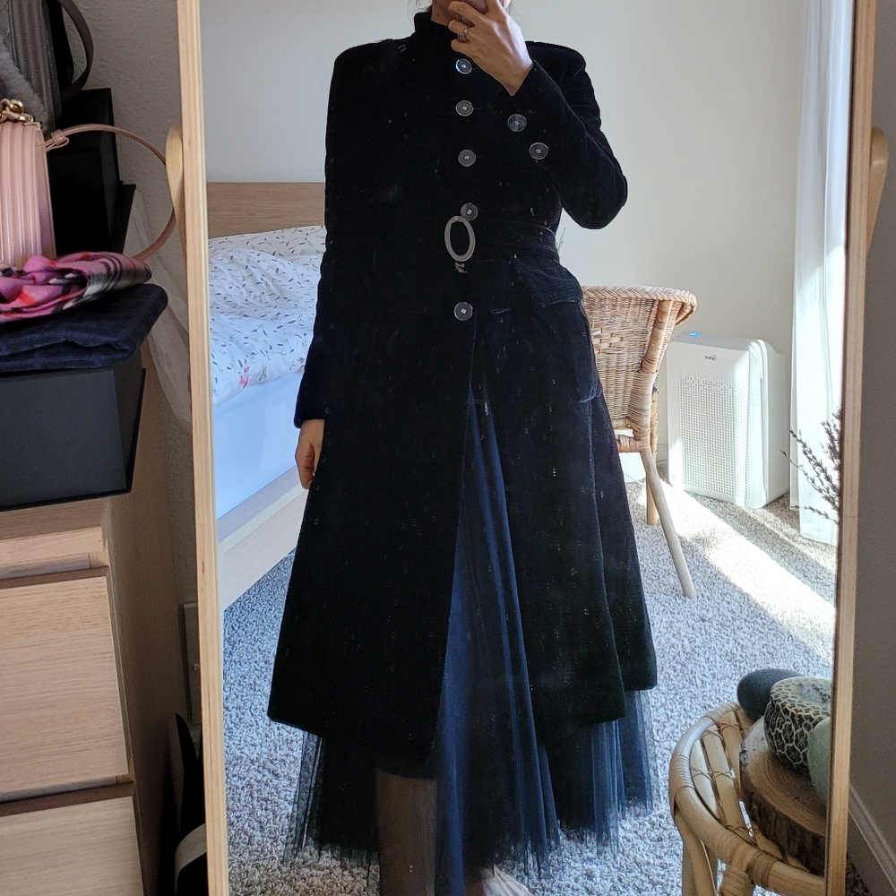 CHANEL velvet black coat - Picture 11 of 16